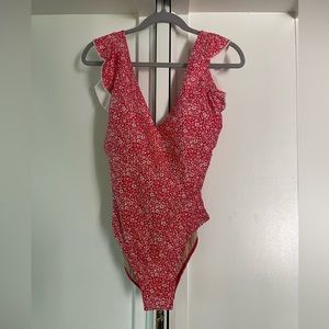 Summer Salt Ruffle Backflip NWOT- 12